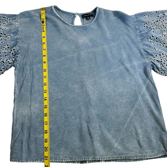 Style Envy Top Women Size XL Blue Dye Wash Rayon Eyelets Flatter Sleeves Blouse - Picture 12 of 12